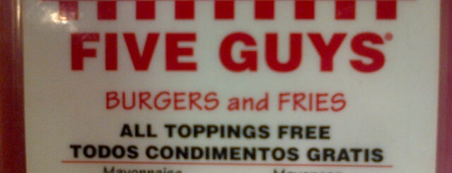 Five Guys is one of Orte, die David gefallen.