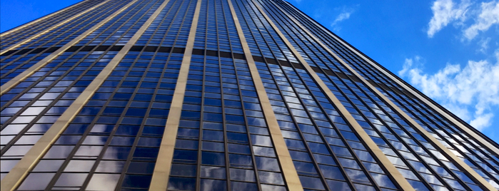 Tour Montparnasse is one of Gespeicherte Orte von Alejandro.