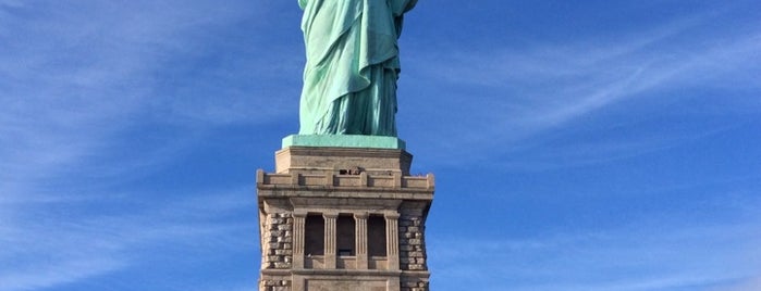 Estatua de la Libertad is one of NYC To Do List.