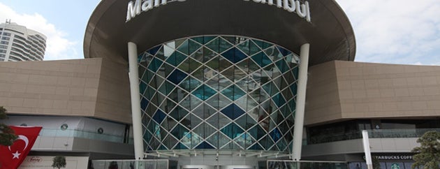 Mall of İstanbul is one of İstanbul'daki Alışveriş Merkezleri.