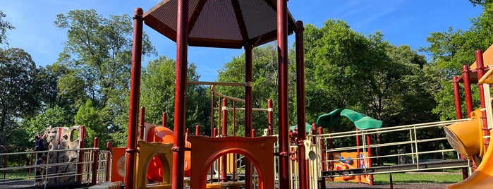 Piedmont Park Orange Playground is one of Atlanta playgrounds.