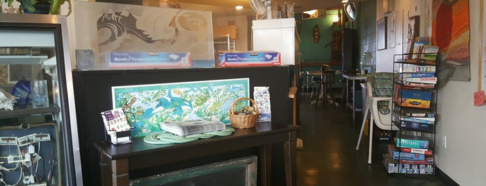 Mermaid Deli & Pub is one of Out West.