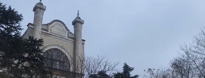 Sağlık  Bilimleri  Üniversitesi is one of Ahmet Sami 님이 좋아한 장소.