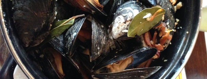 Les Moules is one of Prague - Dining.