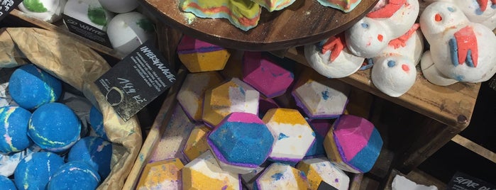 Lush is one of Store.