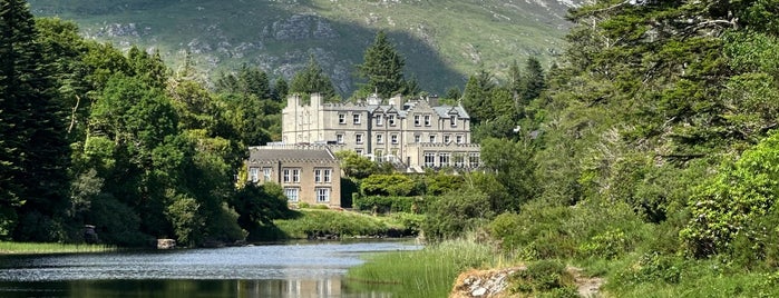 Ballynahinch Castle Hotel is one of Castles Around the World.