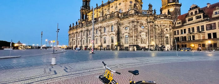 Theaterplatz is one of Dresden.