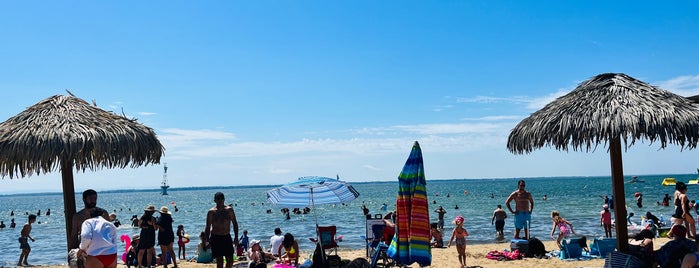 Plage St-Zotique Beach is one of NYC -> New England -> Montréal.