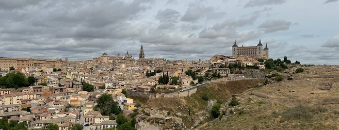 Toledo is one of Ciudades y países visitados.