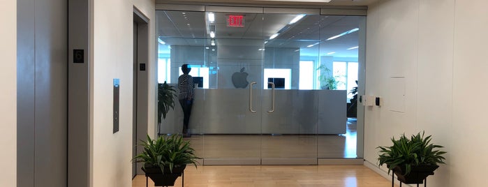Apple Inc. is one of สถานที่ที่ Mesha ถูกใจ.