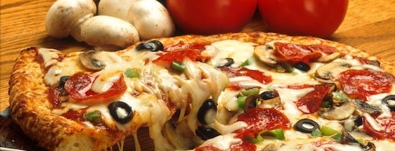Vito's gourmet pizza is one of Ten Best Pizza Places in South Florida.