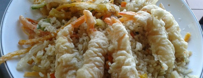 Sushi-Yao is one of Locais curtidos por Rosse Marie.