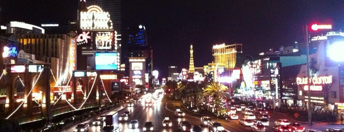 Las Vegas is one of Especial.