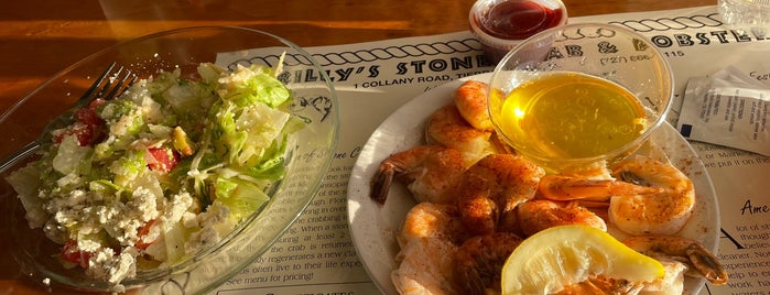 Billy's Stone Crab & Seafood is one of The Burg ☀️.