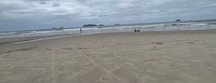 Praia de Itaguaçu is one of São Francisco do Sul - Para conhecer.