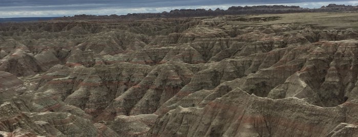 Badlands National Park is one of Orte, die Noah gefallen.