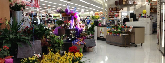 Hy-Vee is one of Justinさんのお気に入りスポット.