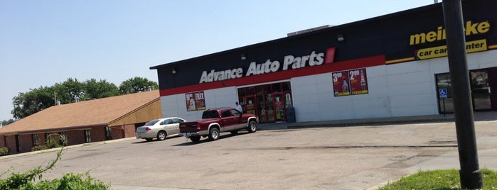 Advance Auto Parts is one of Ray L. : понравившиеся места.