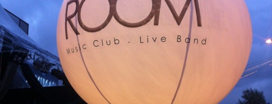 ROOM Music Club . Live Band is one of ꌅꁲꉣꂑꌚꁴꁲ꒒ : понравившиеся места.