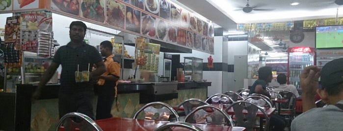 Restoran Al-Meerasa Maju (Koi Commercial Park) is one of Tempat yang Disukai ꌅꁲꉣꂑꌚꁴꁲ꒒.