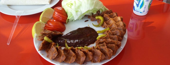 İstanbul Çiğköfte is one of Lugares favoritos de Yahya.