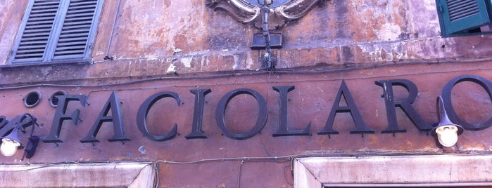 Er Faciolaro is one of Roman Restaurants.