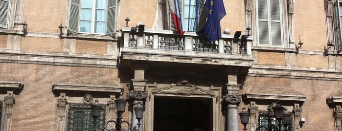 Palazzo Madama is one of SIGHTSEEING.