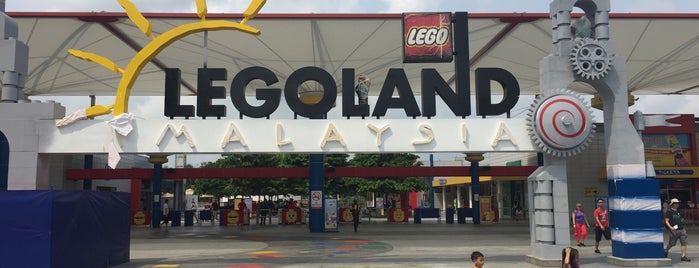 LEGOLAND Malaysia is one of Lugares favoritos de 𝙷𝙰𝙵𝙸𝚉𝚄𝙻 𝙷𝙸𝚂𝙷𝙰𝙼.