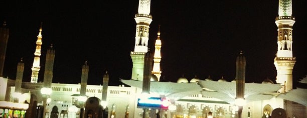 Masjid al-Nabawi is one of Mosques.