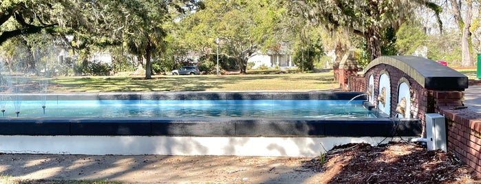 Lyons Park is one of City of Mobile Parks.