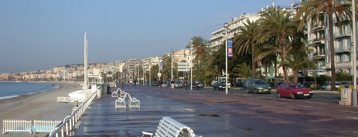 Promenade des Anglais is one of "Il tango della Vecchia Guardia", A. Pérez-Reverte.