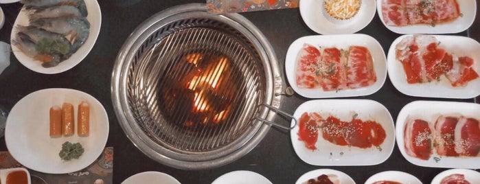 SamPoong Korean B.B.Q. (삼풍 술불갈비) is one of Recommended Eats.