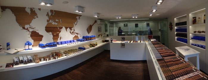 Centho Chocolates is one of Lugares guardados de Geert.