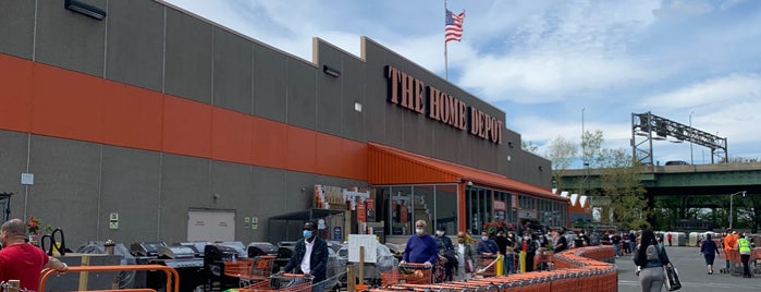 The Home Depot is one of Fixer Upper Badge - New York Venues.