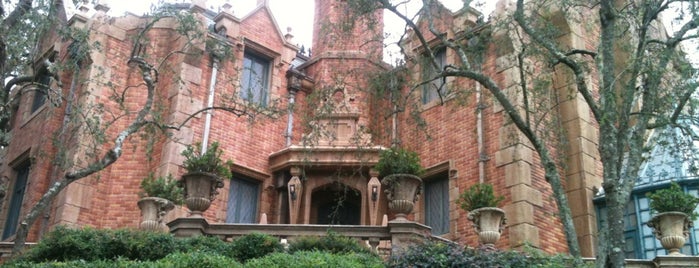 Haunted Mansion is one of Walt Disney World.