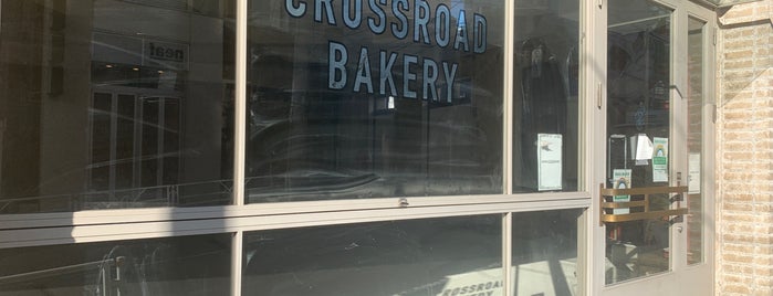 Crossroads Bakery is one of free Wi-Fi in 渋谷区.