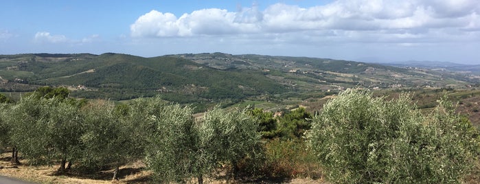 Castellinuzza E Piuca is one of Chris'in Beğendiği Mekanlar.