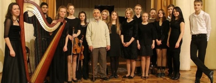 Детская музыкальная школа им. В.И. Мурадели is one of Locais curtidos por Alexandra.