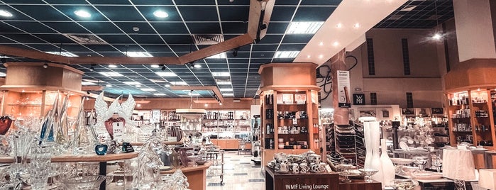 Port Stores is one of تقديم.