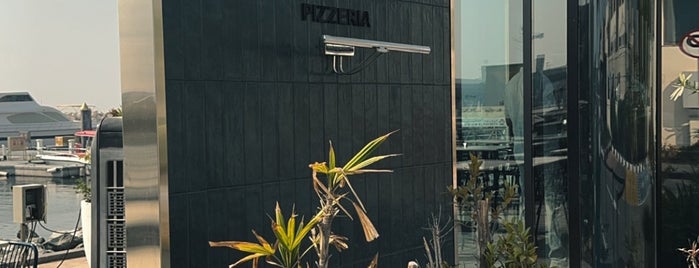 Blu Pizzeria is one of Dubai 🇦🇪.