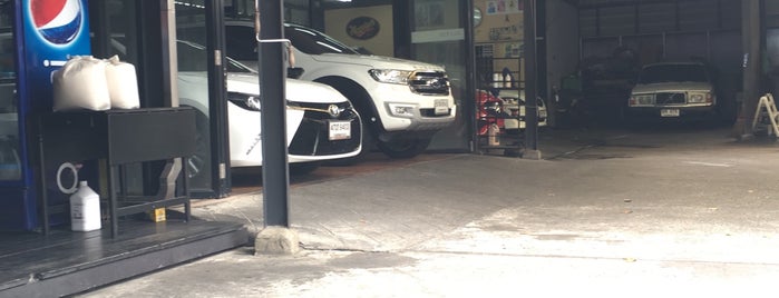 Auto Craft Car Wash is one of Coffee's Lover.