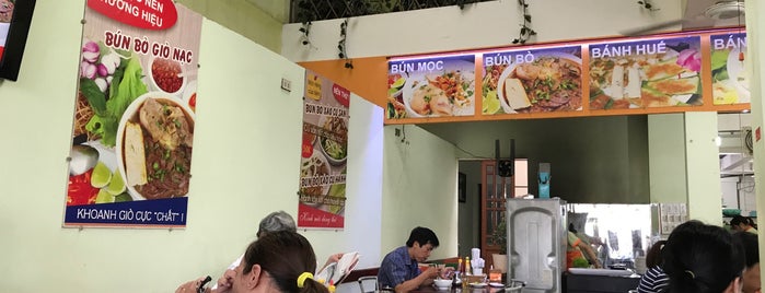 Bún Huyền Chi is one of RST in HCMC.