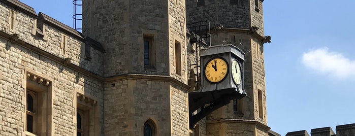 Torre de Londres is one of Locais curtidos por Kapt’n Koko.