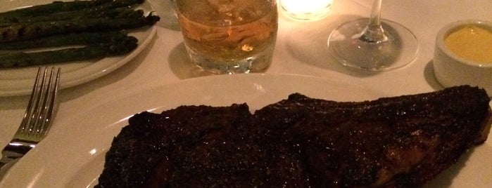Chicago Cut Steakhouse is one of Lugares favoritos de Ivs.