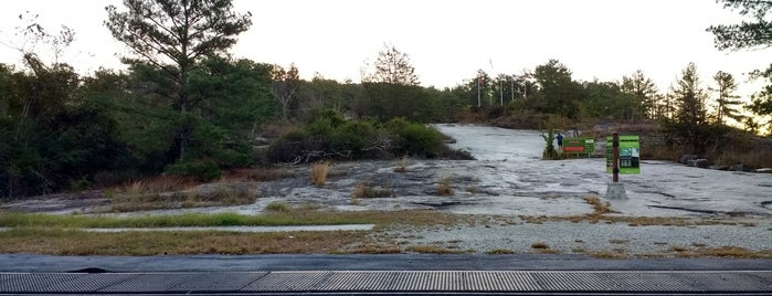 Stone Mountain Park Walking Trails is one of ATL.