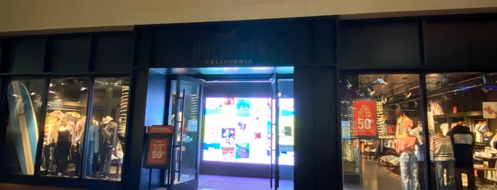 Hollister Co. is one of Orlando.