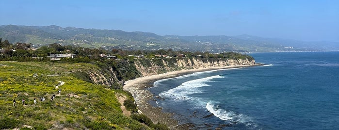 Point Dume Cove Trail is one of 2021 10월 미국.