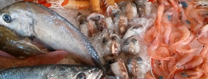 Mar de Pedregalejo is one of Malaga seafood.