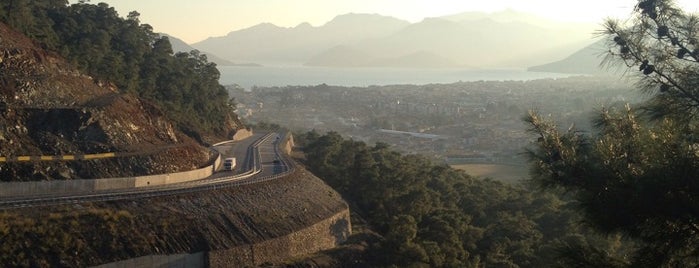 Marmaris Milli Parki Tepesi is one of สถานที่ที่ Yelda ถูกใจ.