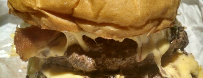 Beco do Hambúrguer is one of The 9 Best Places for Cheeseburgers in Rio De Janeiro.